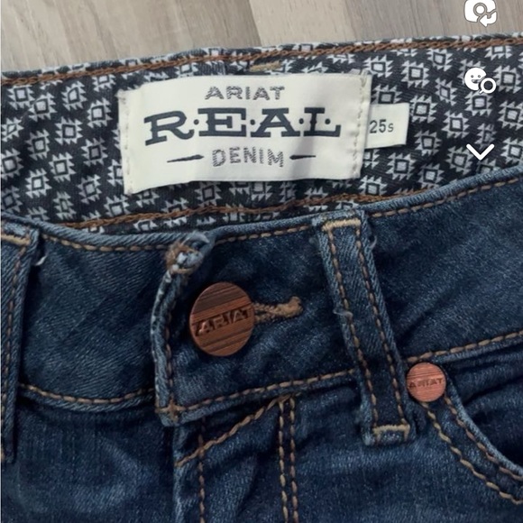 Jeans - Picture 3 of 3